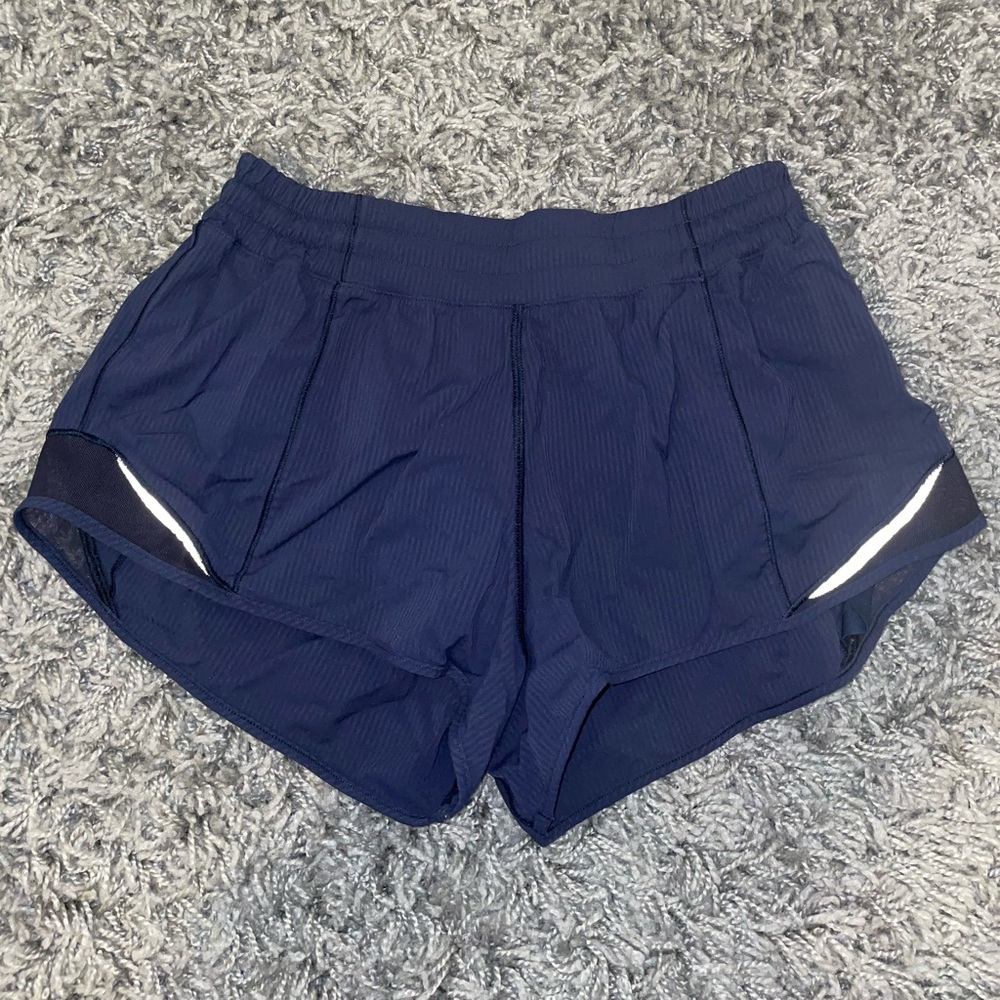 Lululemon Hotty Hot short high rise